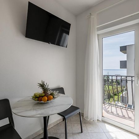 Mediterano Apartments Podstrana Kültér fotó