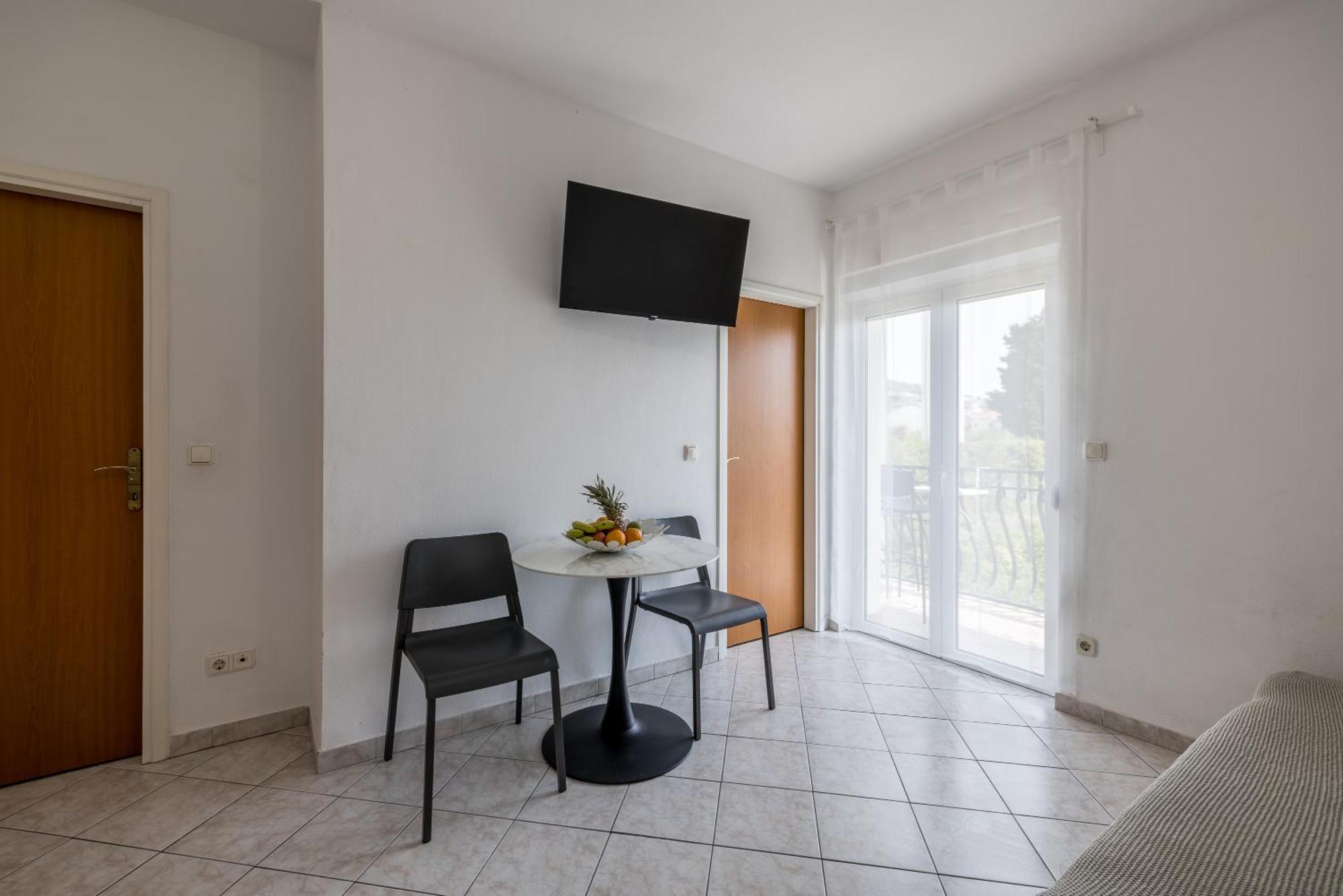 Mediterano Apartments Podstrana Kültér fotó