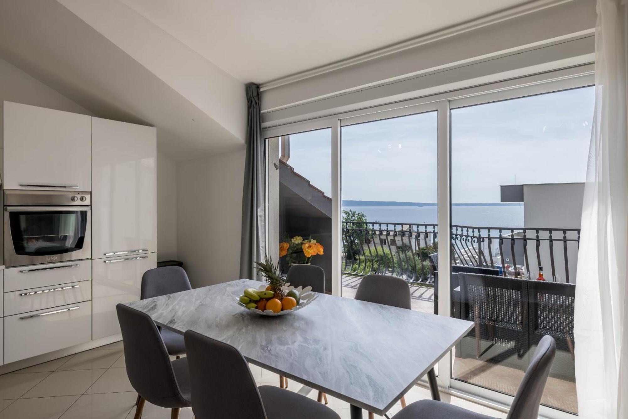 Mediterano Apartments Podstrana Kültér fotó