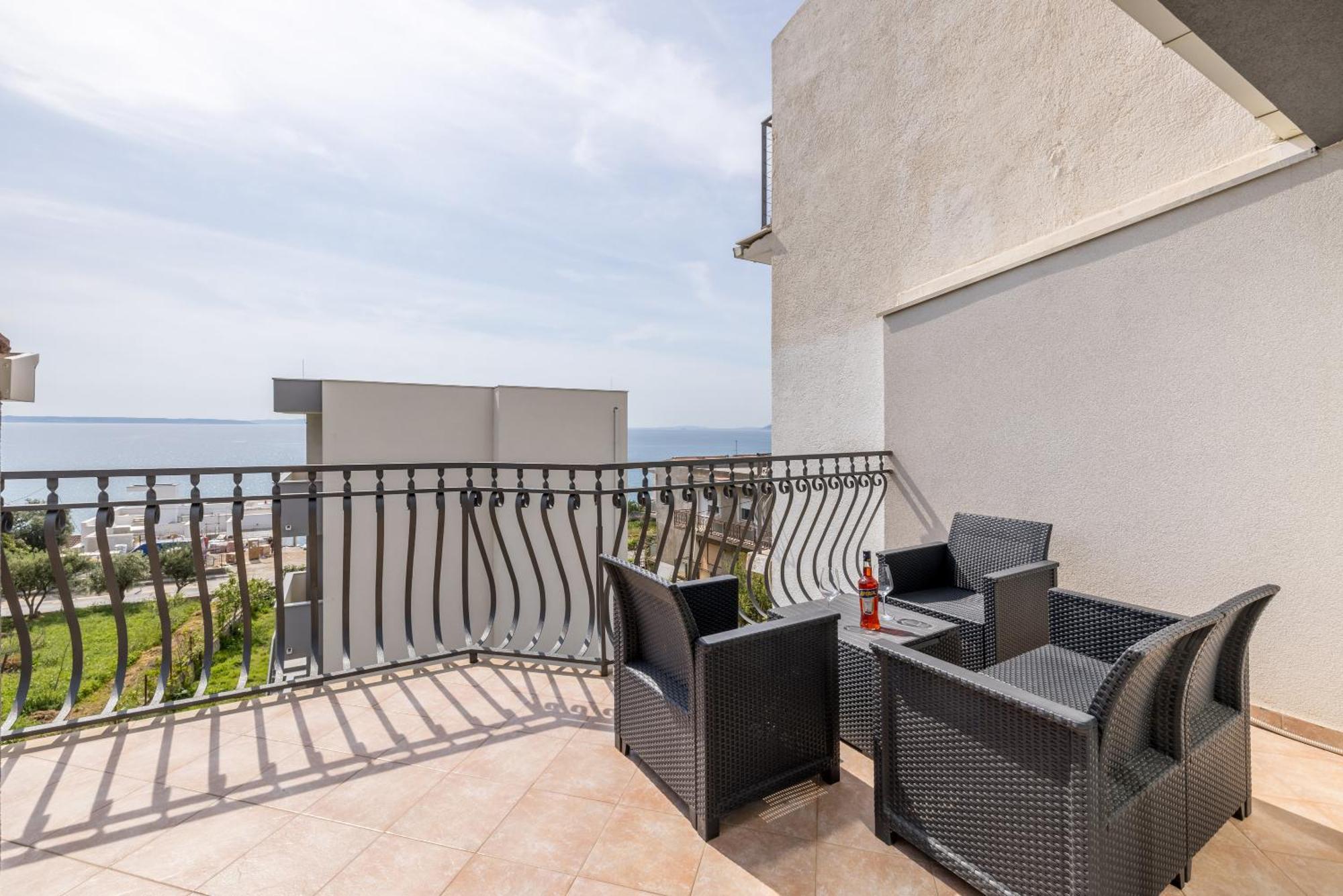 Mediterano Apartments Podstrana Kültér fotó