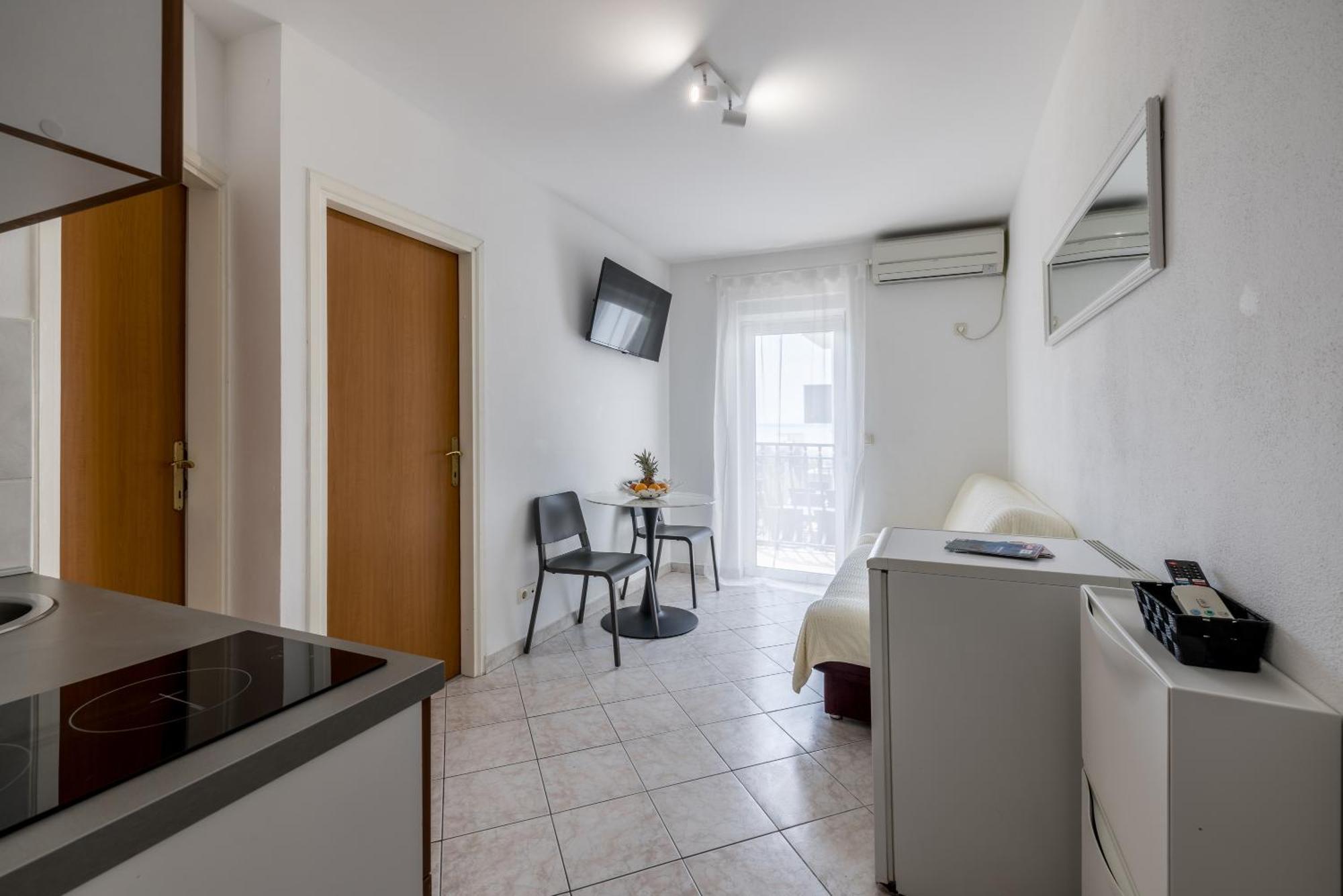 Mediterano Apartments Podstrana Kültér fotó